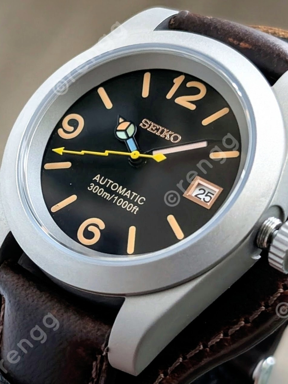 Seiko Automatic 40mm Black Dial Brown Steampunk Leather Sapphire 24jewels Mod